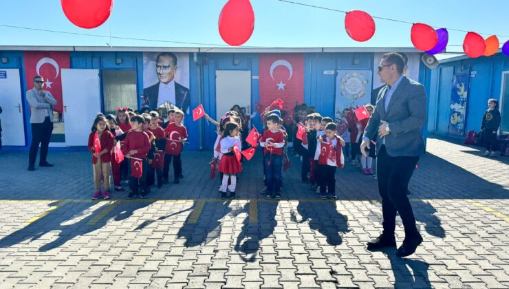 Umut Konteyner Kent İlk ve Ortaokulu’nda 29 Ekim Cumhuriyet Bayramı Kutlandı