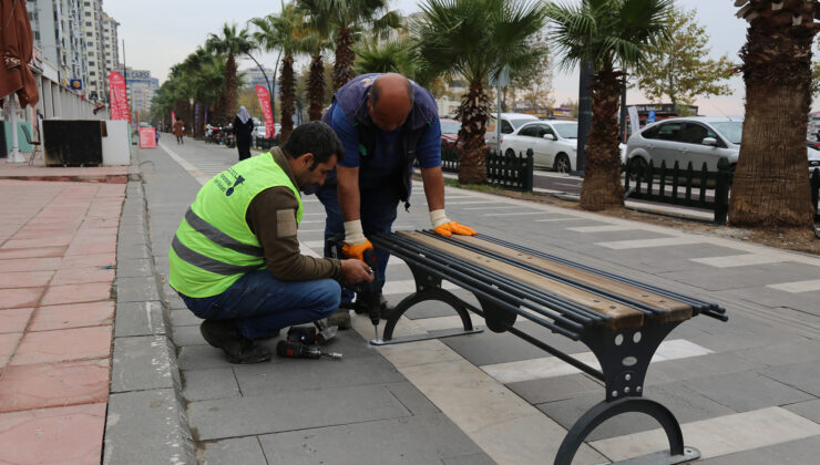 Büyükşehir, Binevler’e Yeni Şehir Mobilyaları Kuruluyor