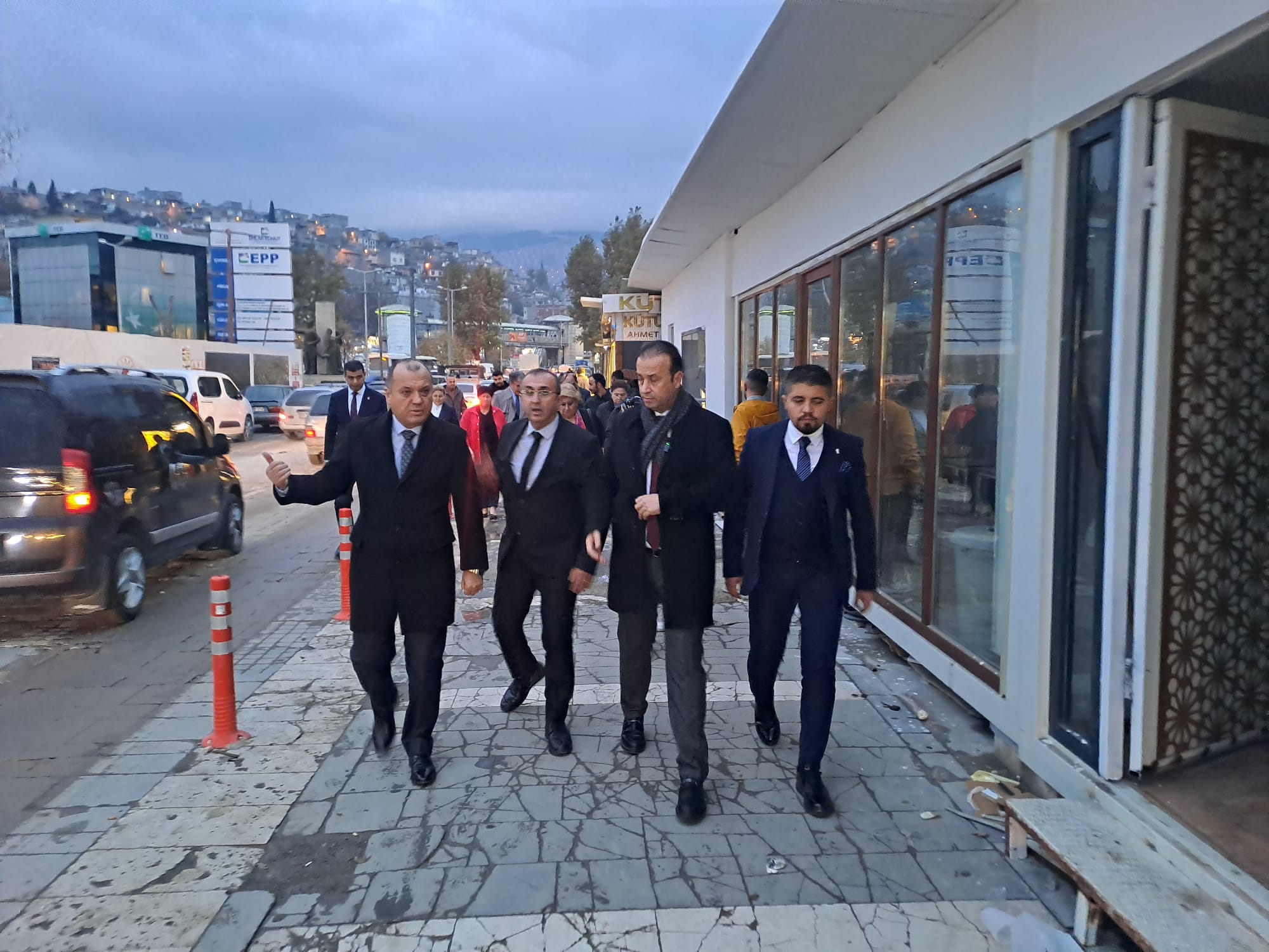 CHP Kahramanmaraş İl Başkanı Ünal Ateş’in ev sahipliğinde, CHP’nin ekonomiden