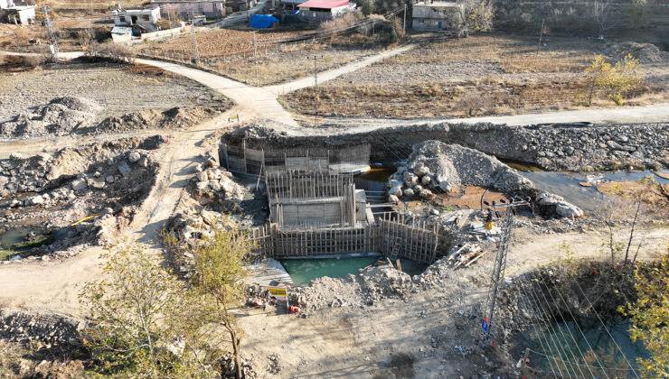 Büyükşehir, Yeni Köprü Menfezle Dadağlı’nın Ulaşımını İyileştiriyor