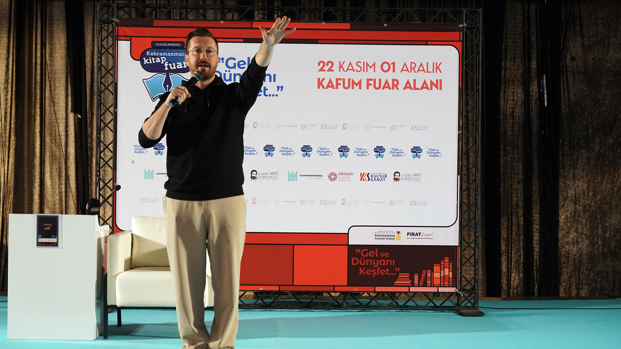 Kahramanmaraş Büyükşehir Belediyesi tarafından düzenlenen 9. Uluslararası Kitap Fuarı, sona