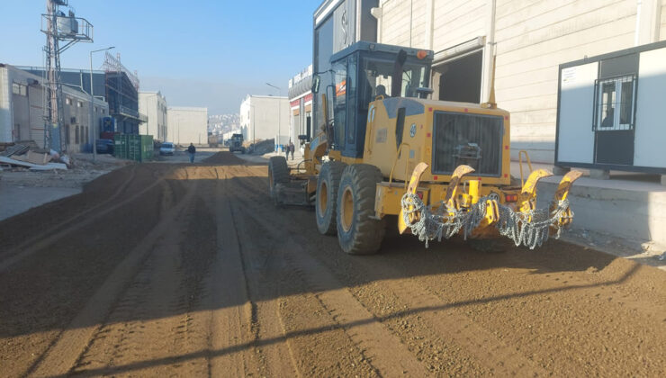 Yeni Sanayi Sitesi’nde Dulkadiroğlu’ndan Yol Çalışması