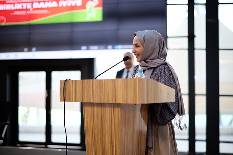 Hayat Yeniden Eğitim ve Kültür Vakfı, depremzede çocukların ve gençlerin