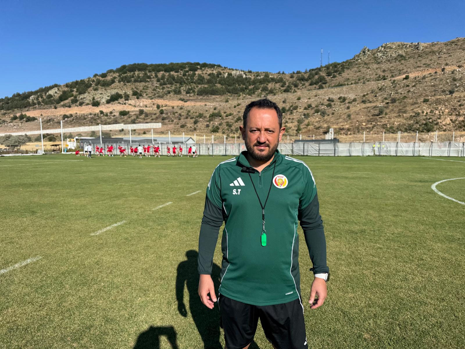 Yeni sezon öncesi çalışmalarını Kayseri Erciyes’te sürdüren Onikişubat Spor Kulübü,