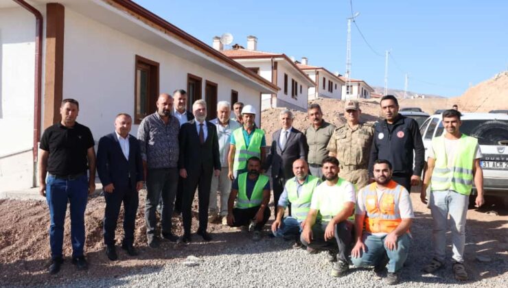 Vali Ünlüer, Köy Konutlarında Devam Eden Çalışmaları Yerinde İnceledi