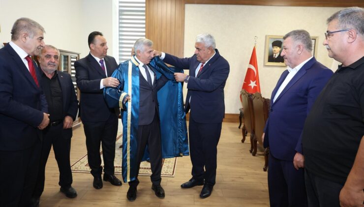38. Ahilik Haftası Münasebetiyle Vali Ünlüer’e Ziyaret