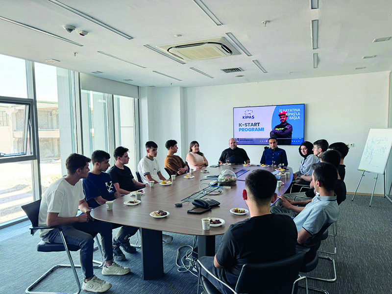 Kipaş Holding’in genç yeteneklere yönelik geliştirdiği K-Start projesi, yeni dönemine