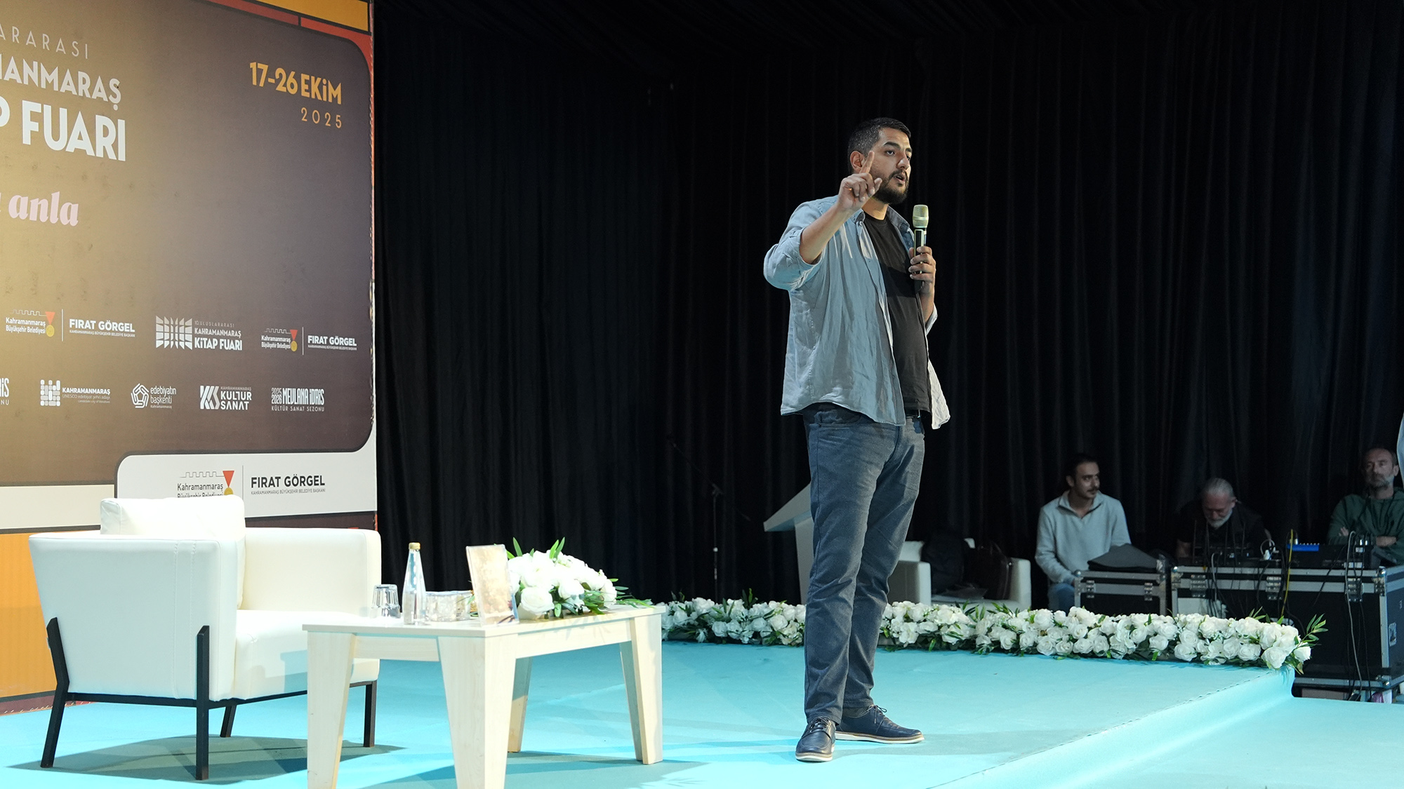 Uluslararası Kahramanmaraş Kitap Fuarı’nın 9’uncu gününde düzenlenen söyleşi programlarının konuklarından