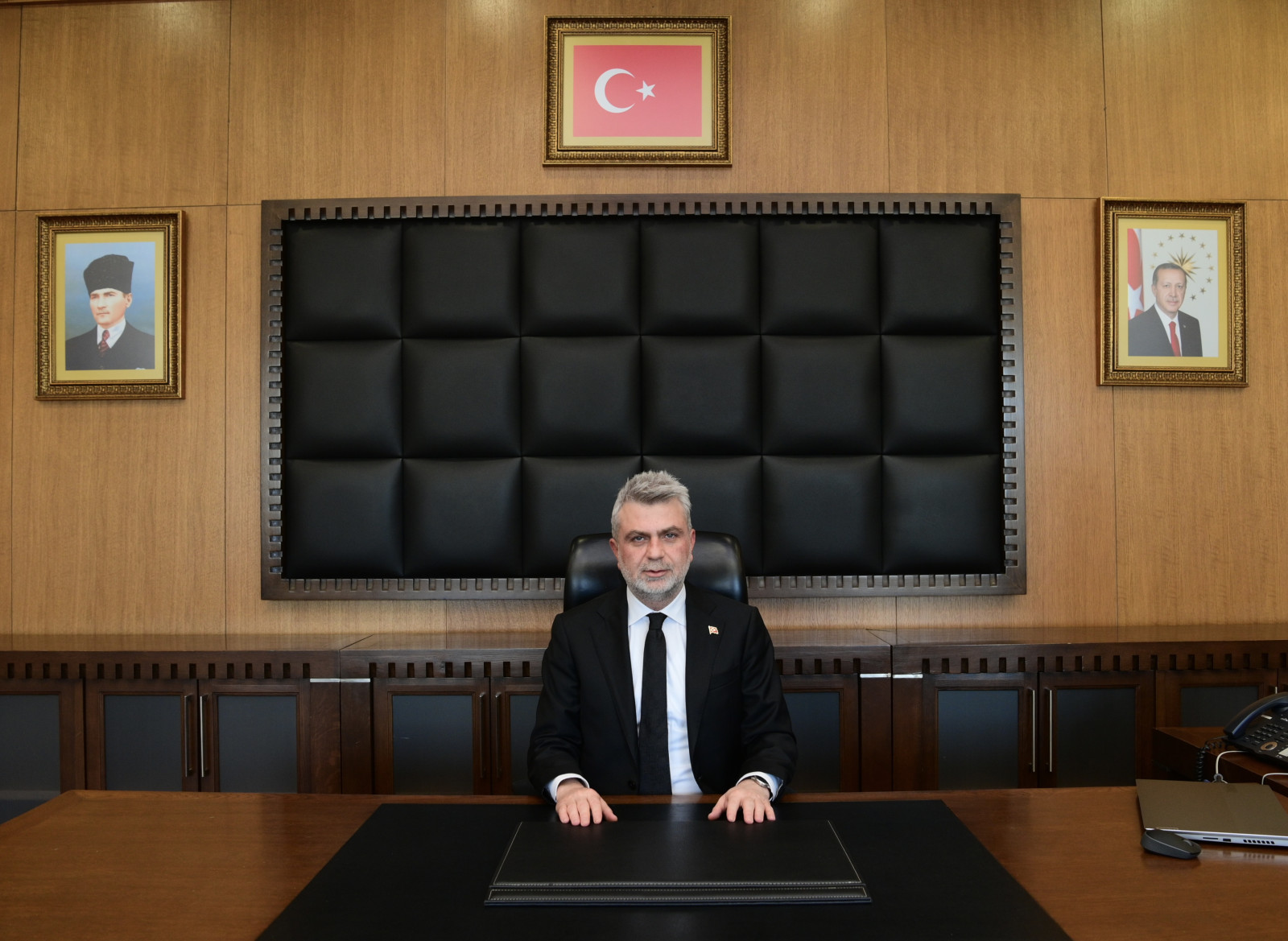 Geçirdiği trafik kazası sonucu vefat eden Büyükşehir Belediyesi personeli Nuri