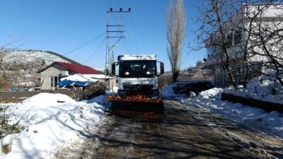 Büyükşehir Belediyesi, şehir genelinde etkisini sürdüren olumsuz hava koşulları ile