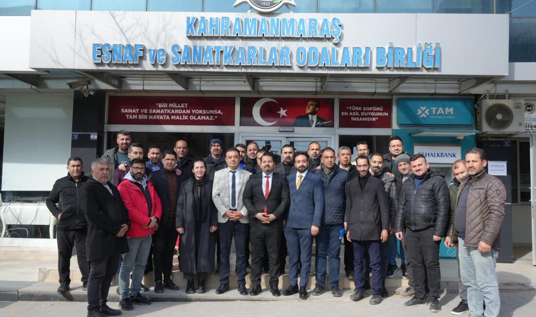 Kahramanmaraş Terziler ve Konfeksiyoncular Odası Başkanlığına seçilen Mustafa Çiçek, mazbatasını