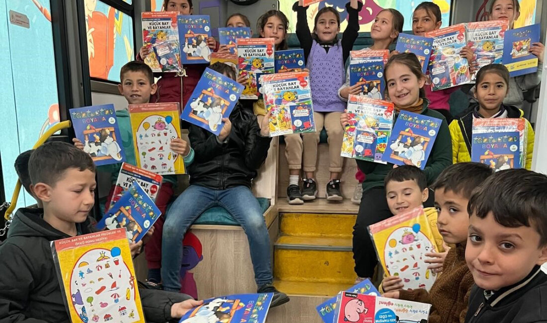 Büyükşehir Belediyesinin kırsal mahallelerdeki çocuklara kitapla tanışma fırsatı sunmak ve