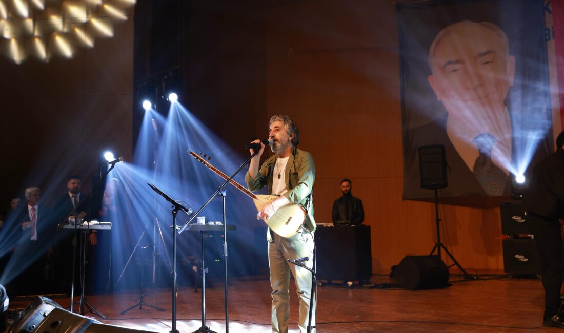 Kurtuluş Bayramı’nın 106. yıl dönümü dolayısıyla MHP İl Başkanlığı tarafından