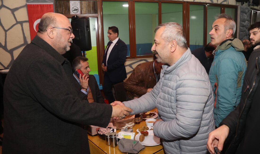 Dulkadiroğlu Belediye Başkanı Mehmet Akpınar, Ramazan ayı dolayısıyla şehirde görev