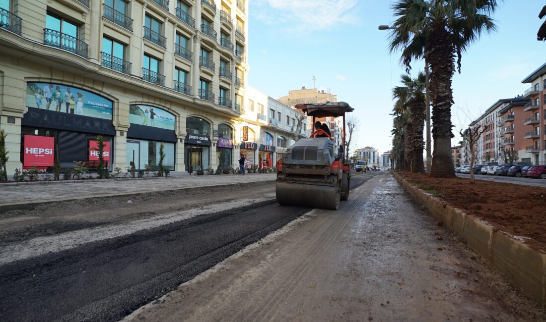 Büyükşehir Belediyesi, şehir merkezinde ulaşımın can damarı niteliğindeki Trabzon Bulvarı’nda