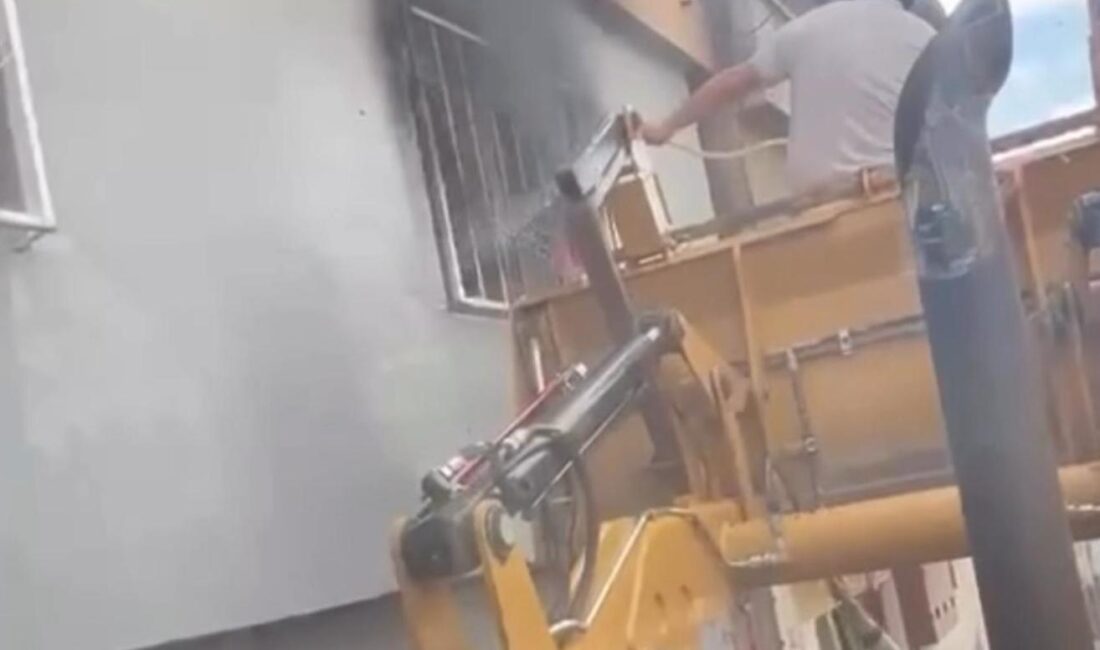 Kahramanmaraş’ın Onikişubat ilçesindeki Ertuğrul Gazi Mahallesi’nde bir evde meydana gelen