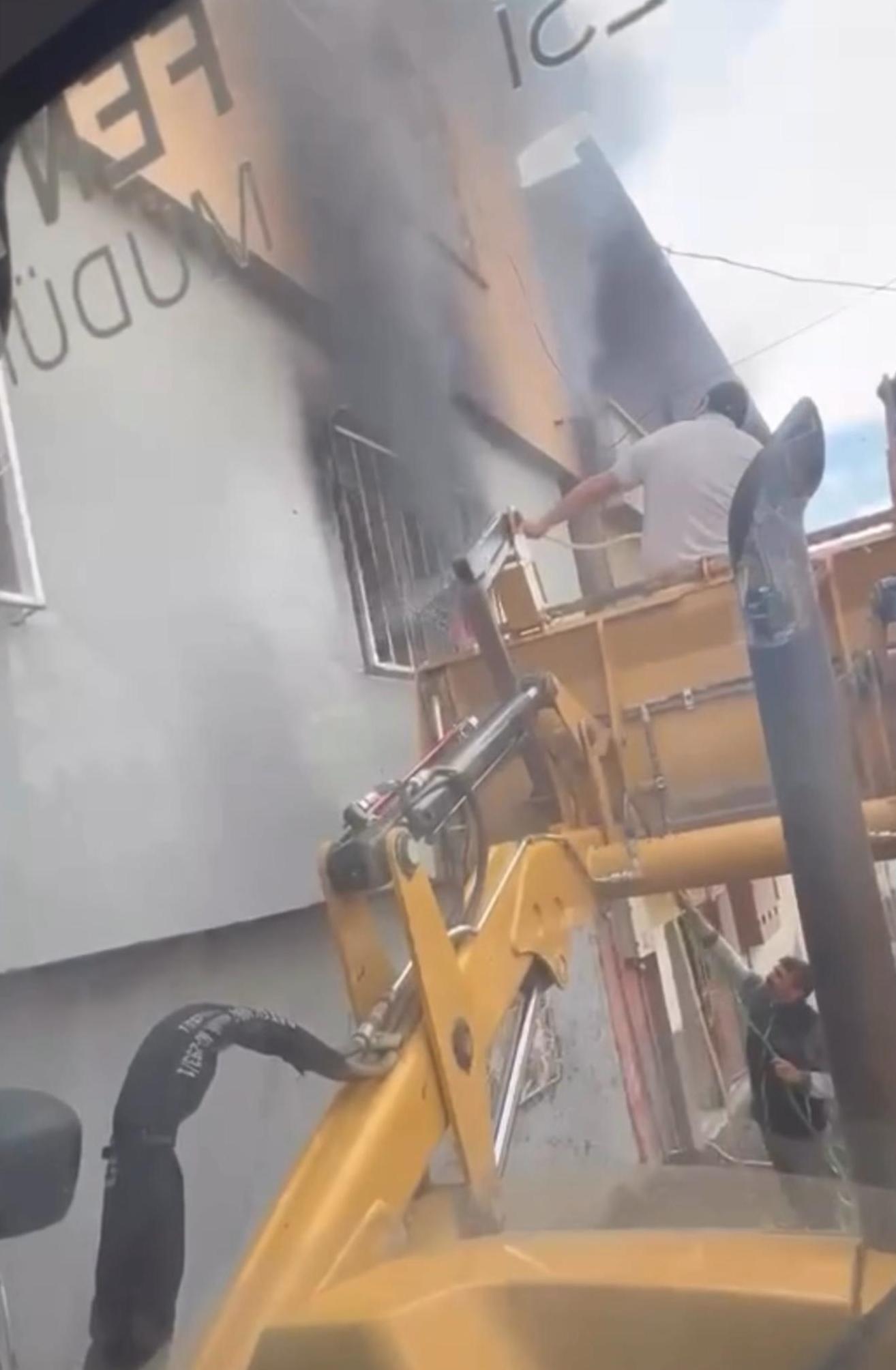 Kahramanmaraş’ın Onikişubat ilçesindeki Ertuğrul Gazi Mahallesi’nde bir evde meydana gelen