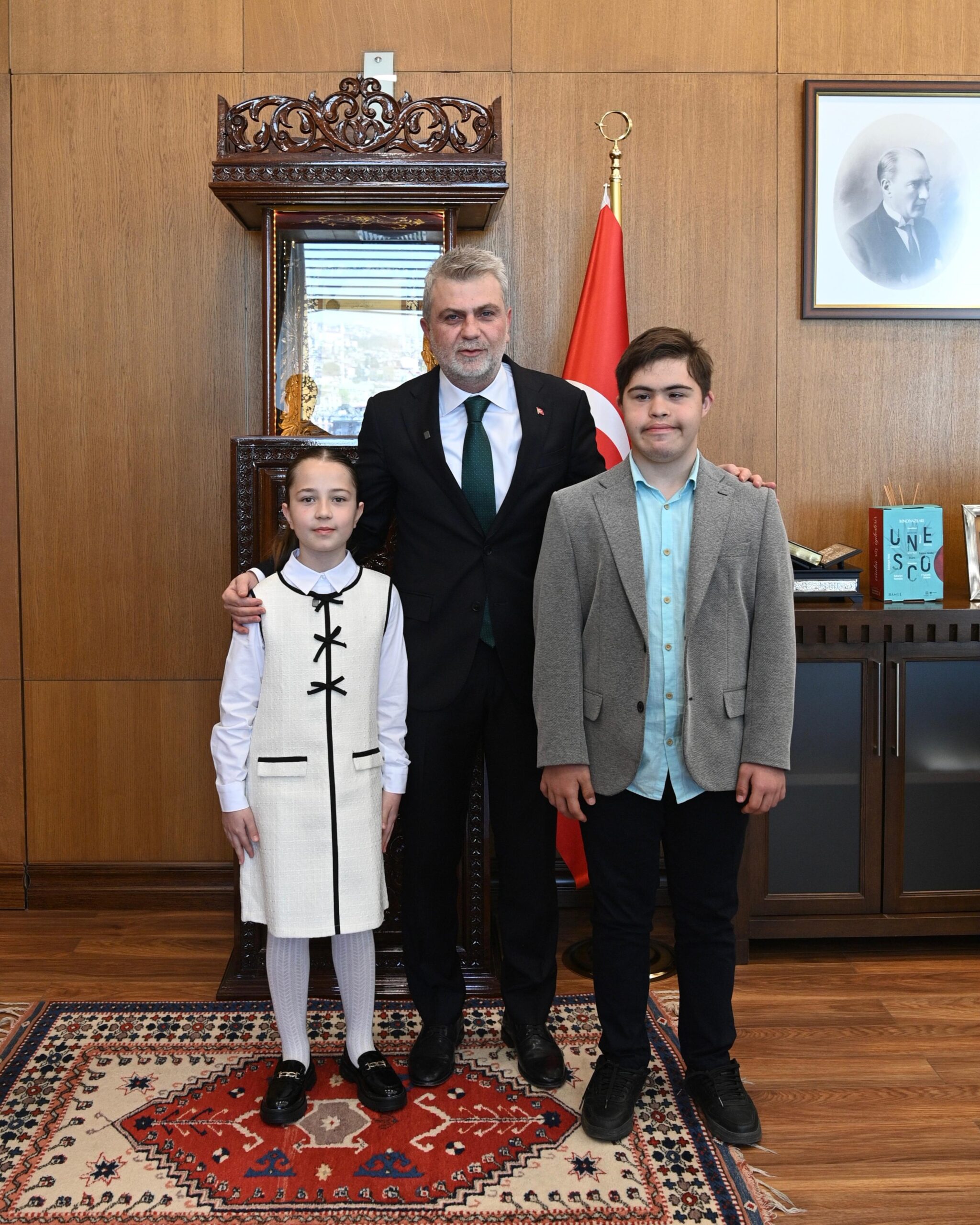 23 Nisan Ulusal Egemenlik ve Çocuk Bayramı’nda Büyükşehir Belediye Başkanı