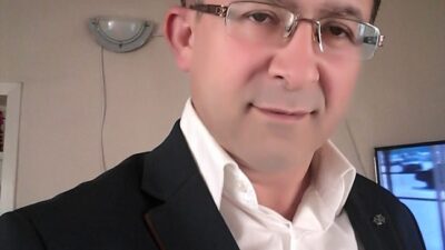 “Ateş düştüğü yeri yakar” derler… Ama bu kez öyle olmadı.