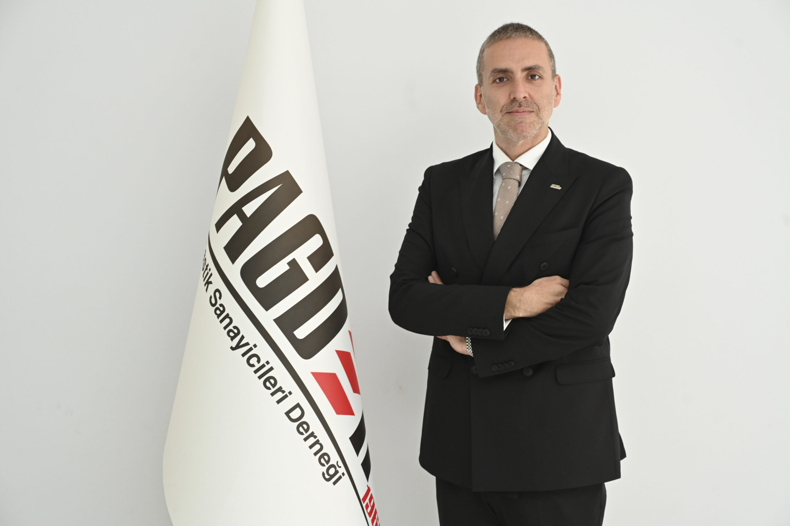 İran’da devam eden savaşın etkisiyle küresel petrol fiyatlarında yaşanan artışın