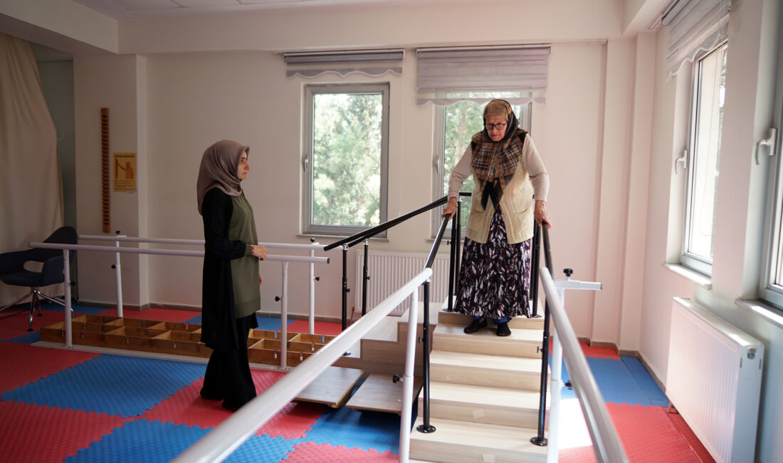 Büyükşehir Belediyesi tarafından Dulkadiroğlu Divanlı Mahallesi’nde hizmete alınan Aktif Yaşam