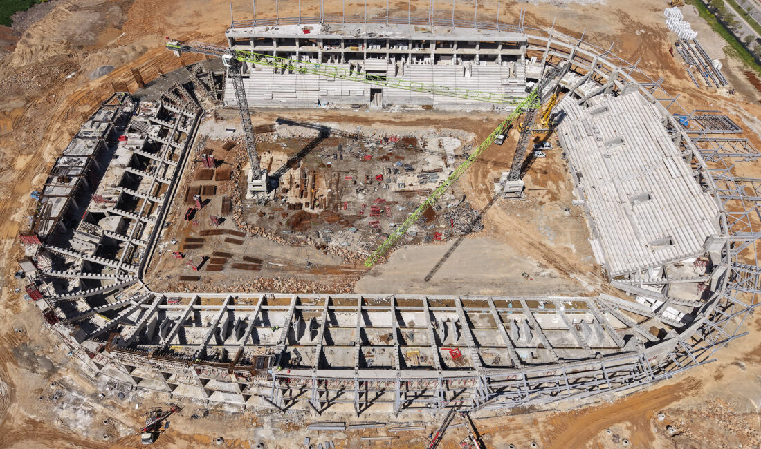 Dulkadiroğlu İstasyon Mahallesi’nde hayata geçirilen Yeni Kahramanmaraş Stadyumu’nun inşası hızla
