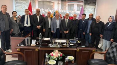 Kahramanmaraşlı gazetecilerden oluşan heyet, Kilis temasları kapsamında ziyaretlerine hız kesmeden