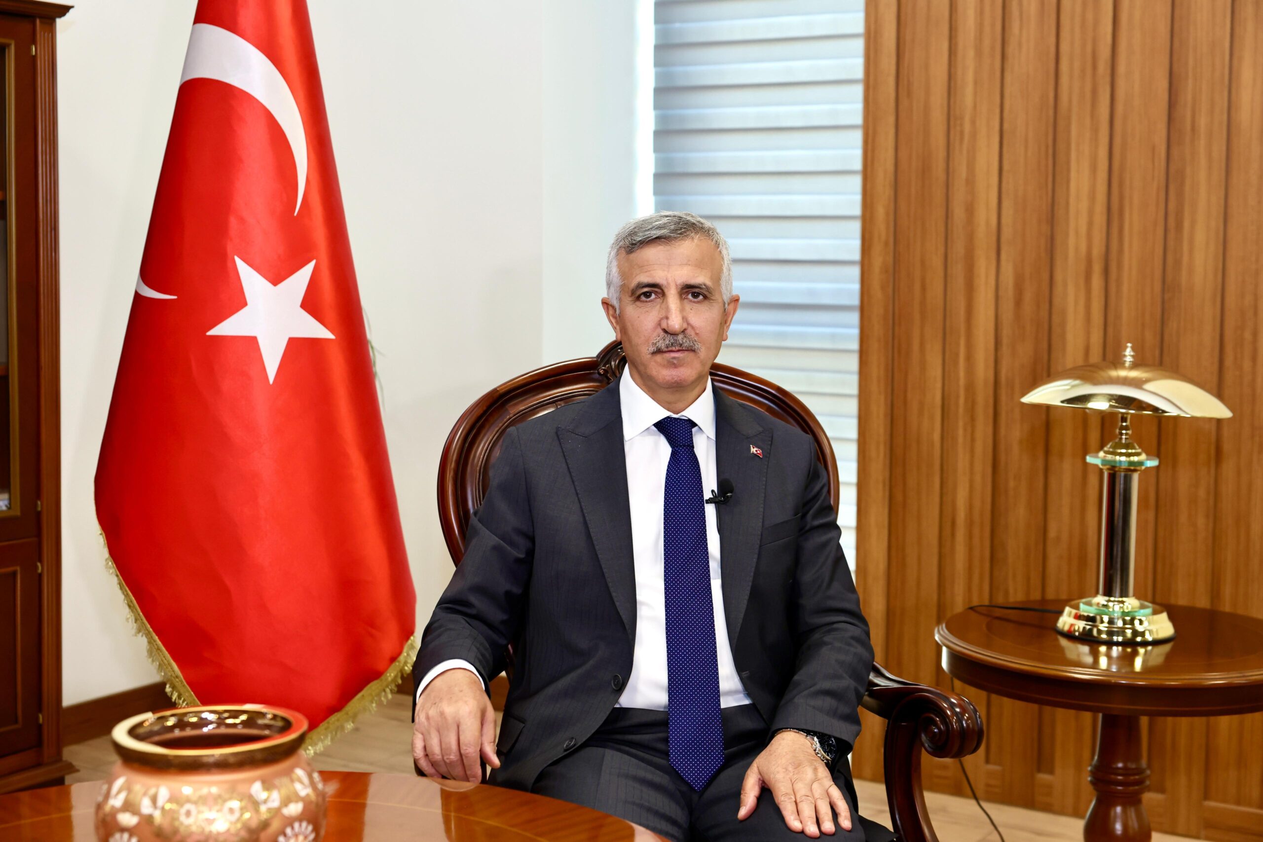 Gazi Mustafa Kemal Atatürk’ün aziz milletimize armağan ettiği ve dünya