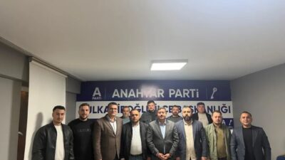 Anahtar Parti Dulkadiroğlu İlçe Başkanı Hacı Ahmet Sivri, teşkilatın haftalık