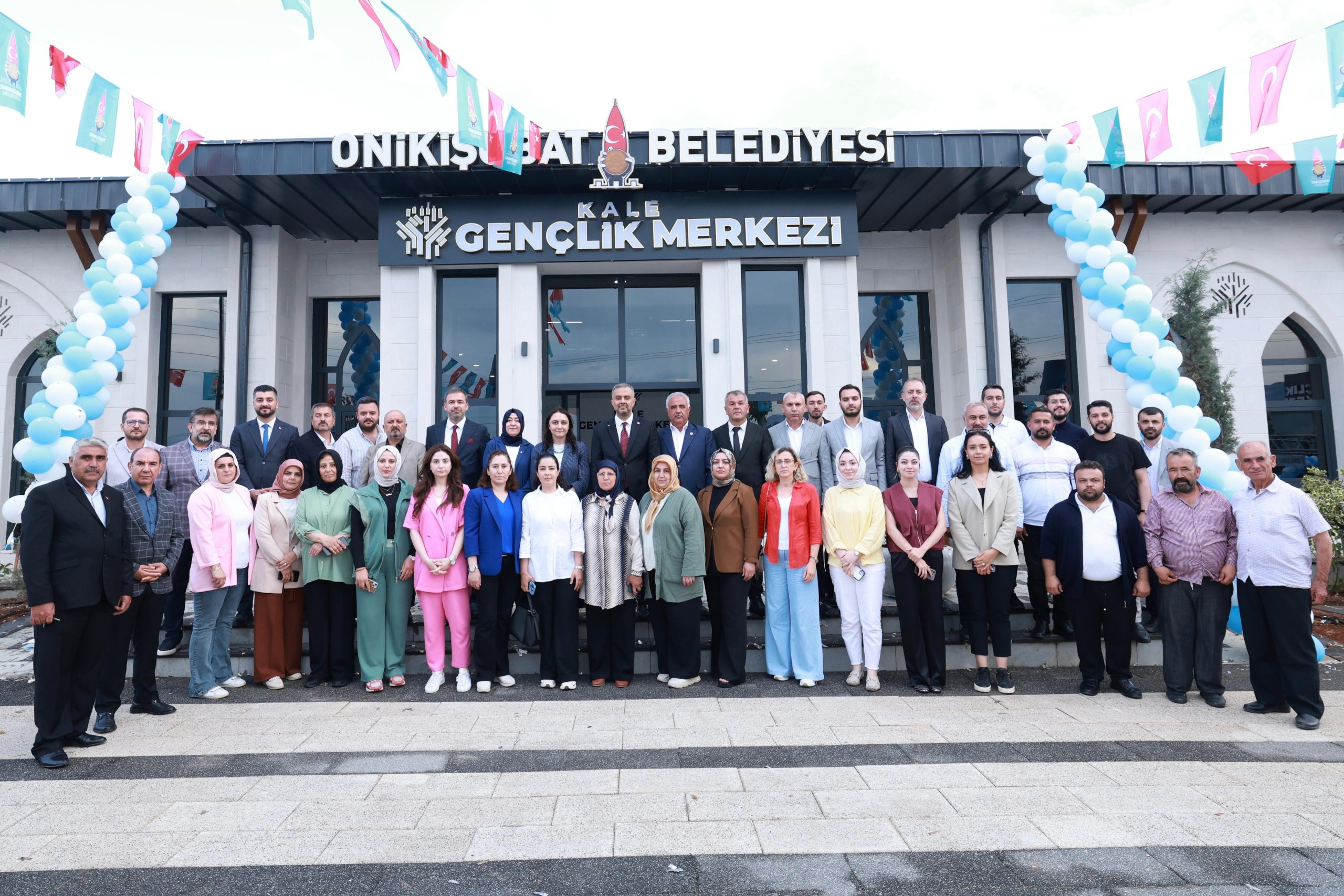 Hanifi Toptaş öncülüğündeki Onikişubat Belediyesi tarafından Kale Mahallesi’nde hayata geçirilen