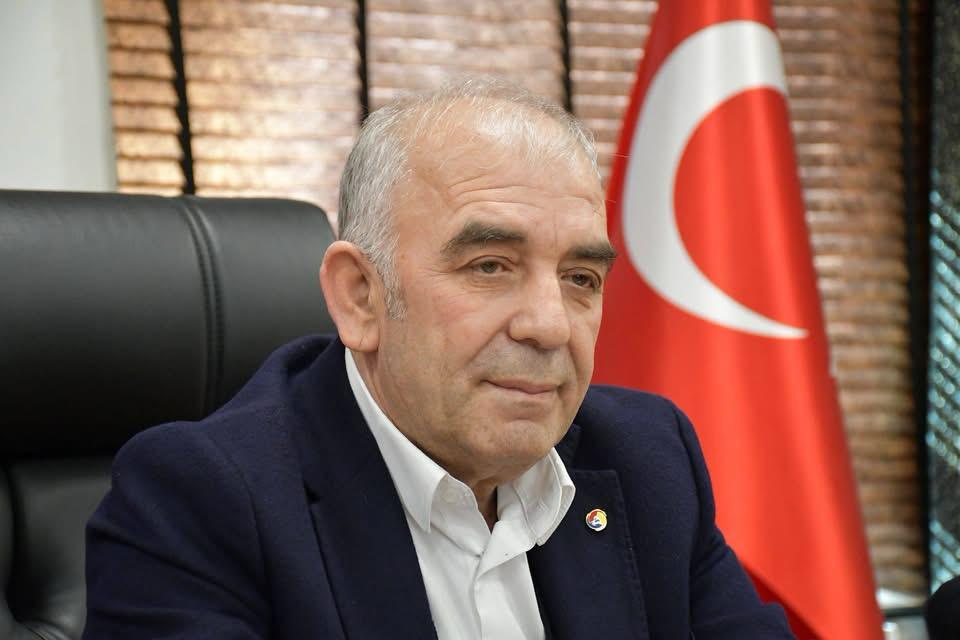 Kahramanmaraş Ticaret Borsası Başkanı Mustafa Narlı, Babalar Günü dolayısıyla yayımladığı