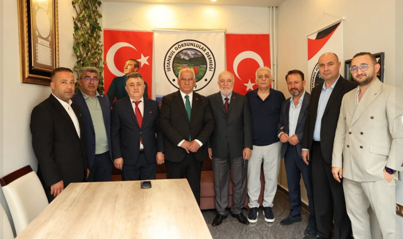 Göksun Belediye Başkanı Selim Cüce, İstanbul’da faaliyetlerini sürdüren İstanbul Göksunlular