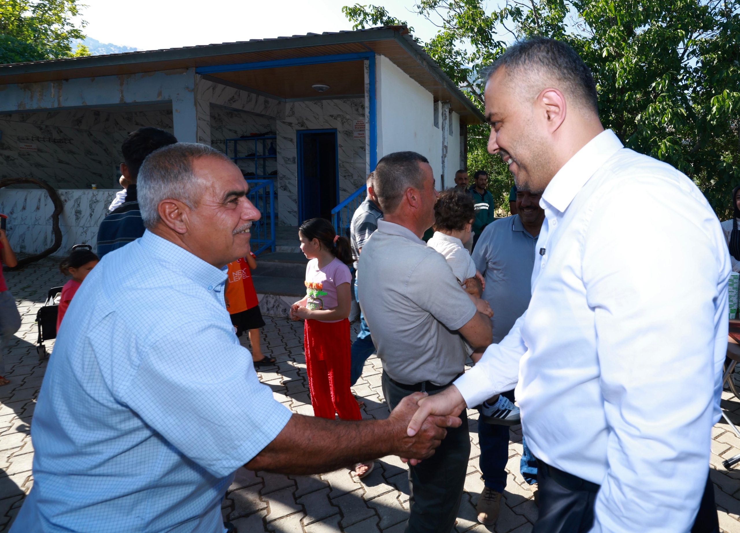 Hanifi Toptaş başkanlığındaki Onikişubat Belediyesi, Muharrem ayı dolayısıyla düzenlediği geleneksel