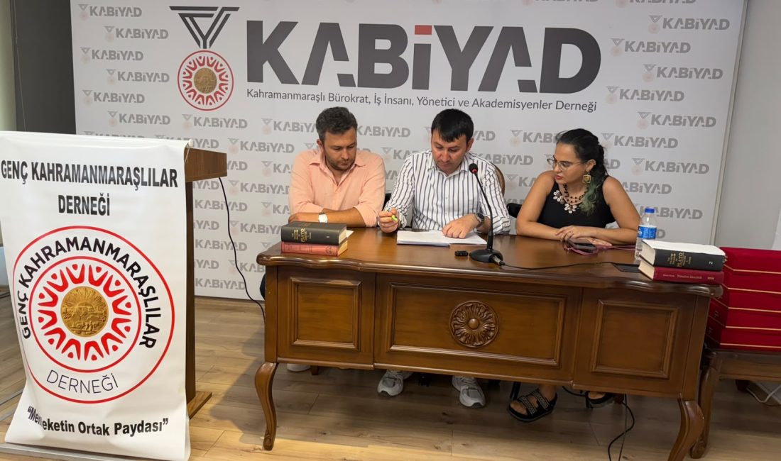 Genç KahramanMaraşlılar Derneği, İkinci Olağanüstü Genel Kurulu’nu üyelerinin yoğun katılımıyla