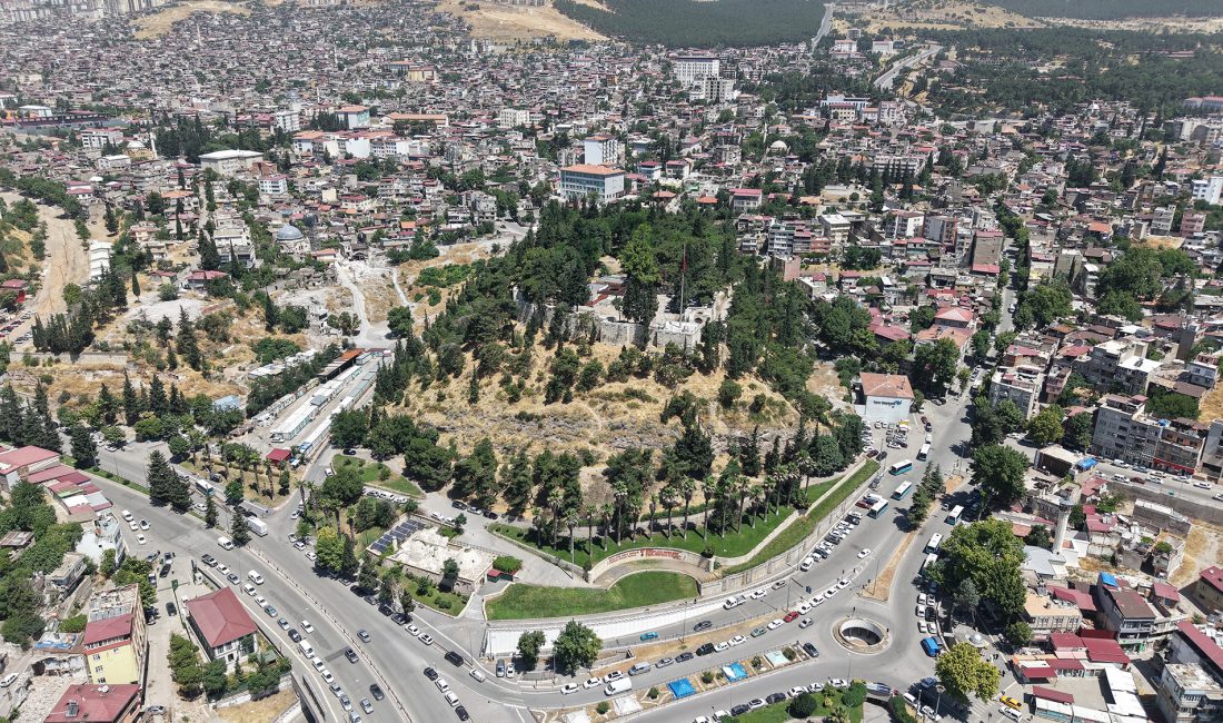 Asırlara uzanan geçmişiyle şehrin en önemli simgelerinden biri olan Tarihi