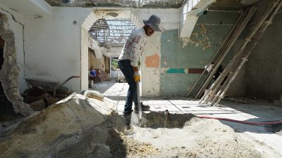 Büyükşehir Belediyesi, tarihi ada içerisinde yer alan ve Kapalı Çarşı’ya