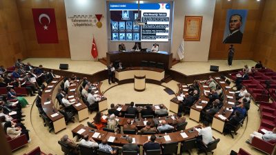 Büyükşehir Belediyesi Temmuz Ayı Olağan Meclis Toplantısı’nda, şehrin geleceğine yönelik