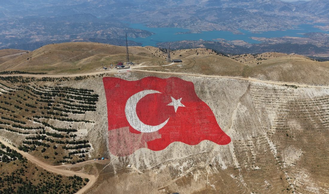 Onikişubat Belediyesi tarafından 2025 yılında Kahramanmaraş’ın simgesi Ahır Dağı’nın 1830