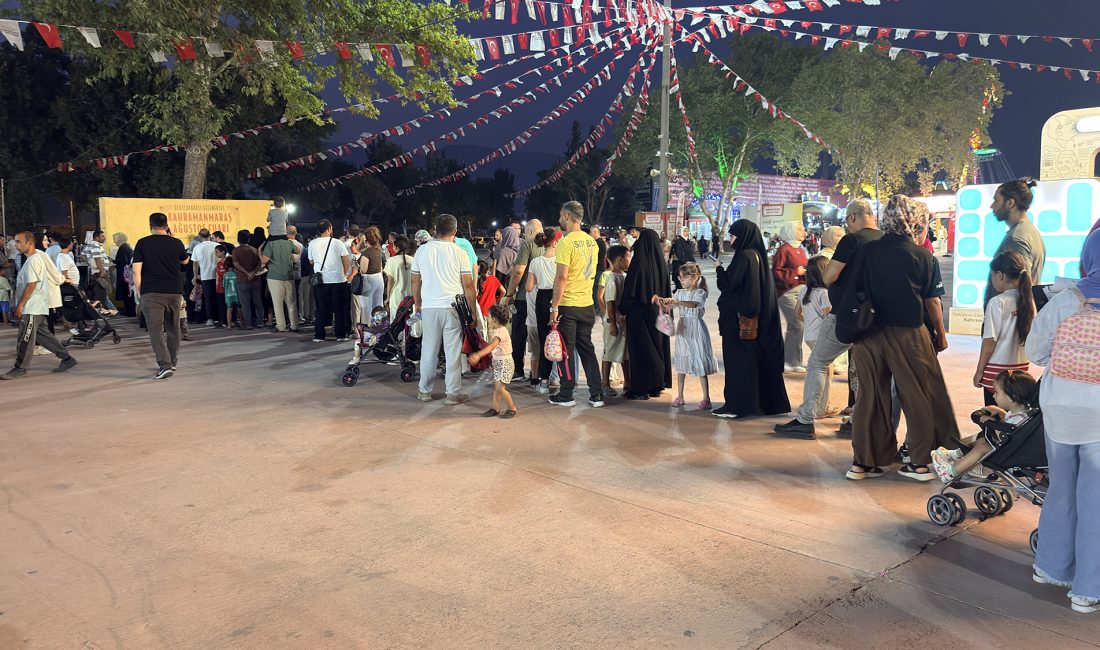 Büyükşehir Belediyesi tarafından “Ailecek Fuardayız” teması ile düzenlenen Uluslararası Geleneksel