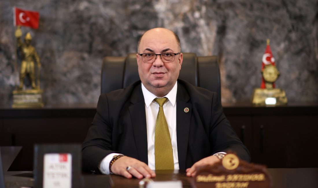 Dulkadiroğlu Belediye Başkanı Mehmet Akpınar, Mevlid Kandili dolayısıyla yayımladığı mesajında