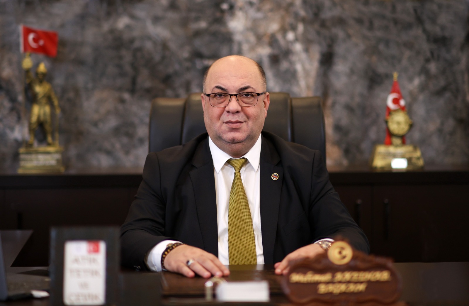 Dulkadiroğlu Belediye Başkanı Mehmet Akpınar, Mevlid Kandili dolayısıyla yayımladığı mesajında
