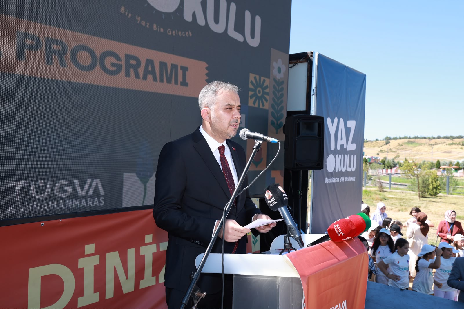 Onikişubat Belediyesi ve TÜGVA iş birliğinde gerçekleştirilen Yaz Okulu programı,