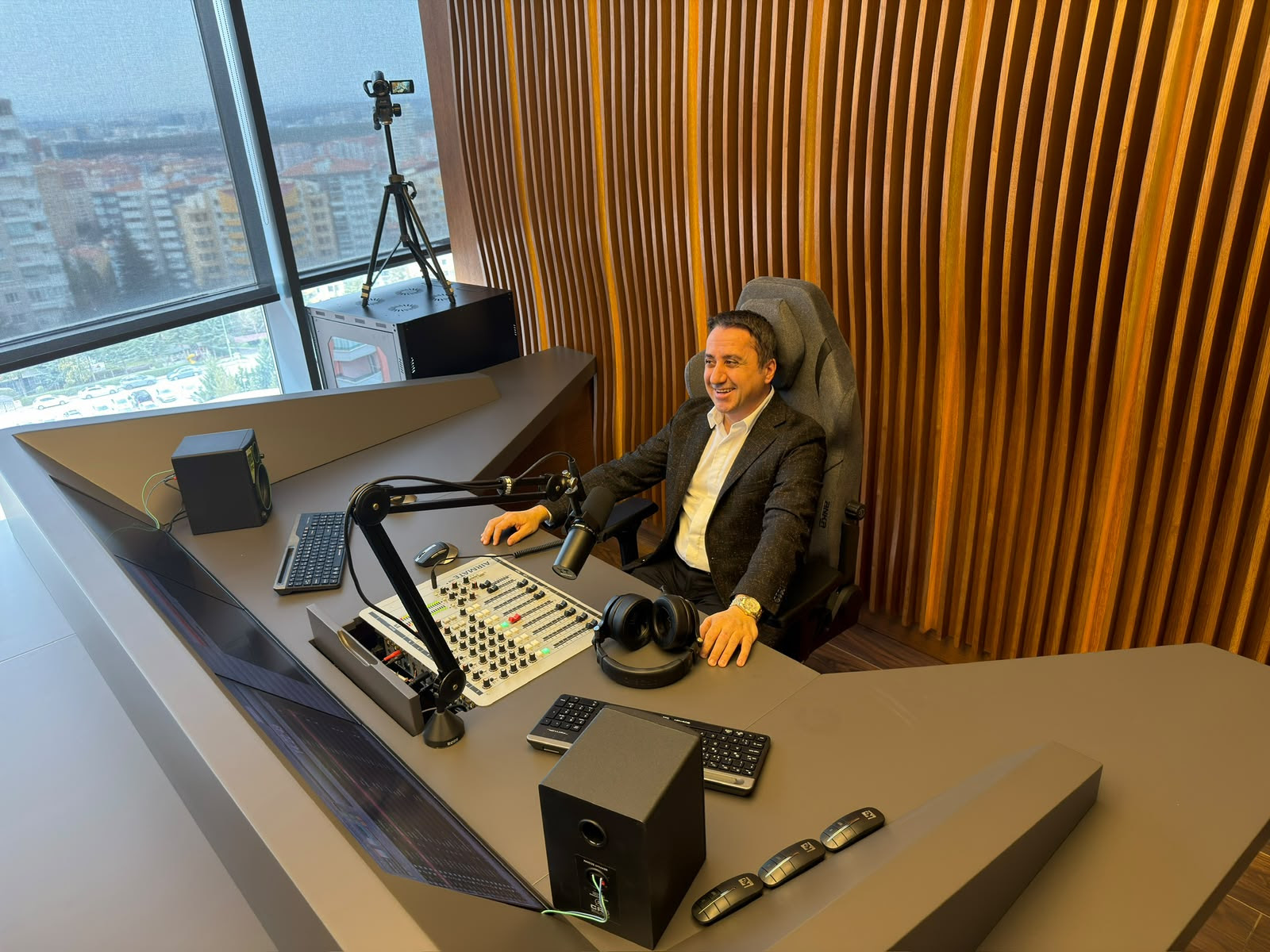 14 Mart Tıp Bayramı’nda yayın hayatına başlayan Radyo Nabız’da sağlık alanındaki