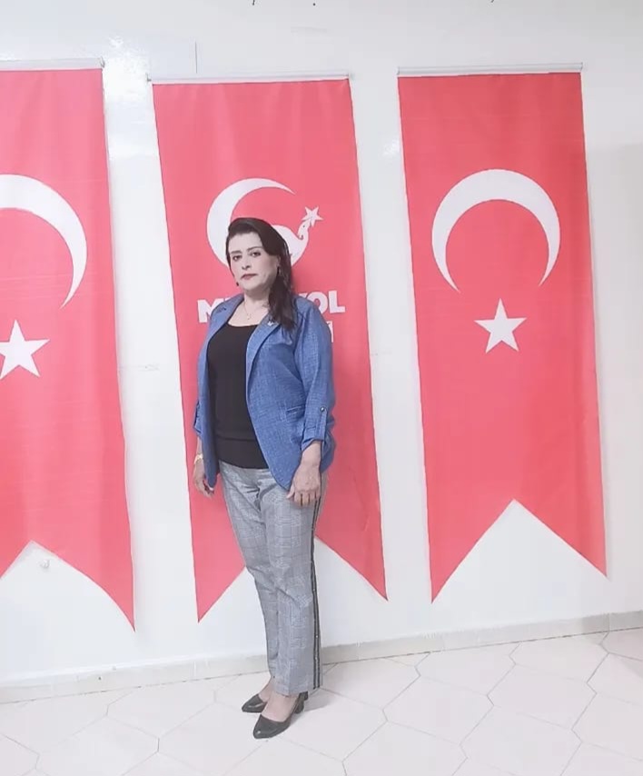Milli Yol Partisi’nden Onikişubat’ta “Halk Buluşması” Daveti Milli Yol Partisi (MYP) Onikişubat Kadın Kolları Başkanı Fatma Güler,