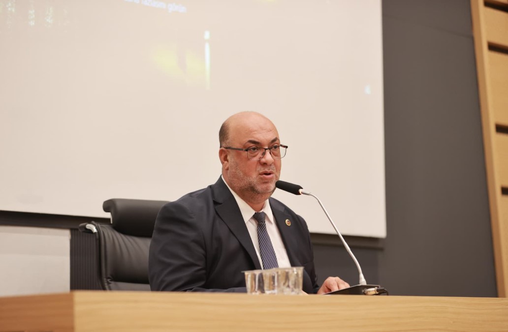 Kahramanmaraş’ta siyasi gündemin öne çıkan isimlerinden Dulkadiroğlu Belediye Başkanı Mehmet