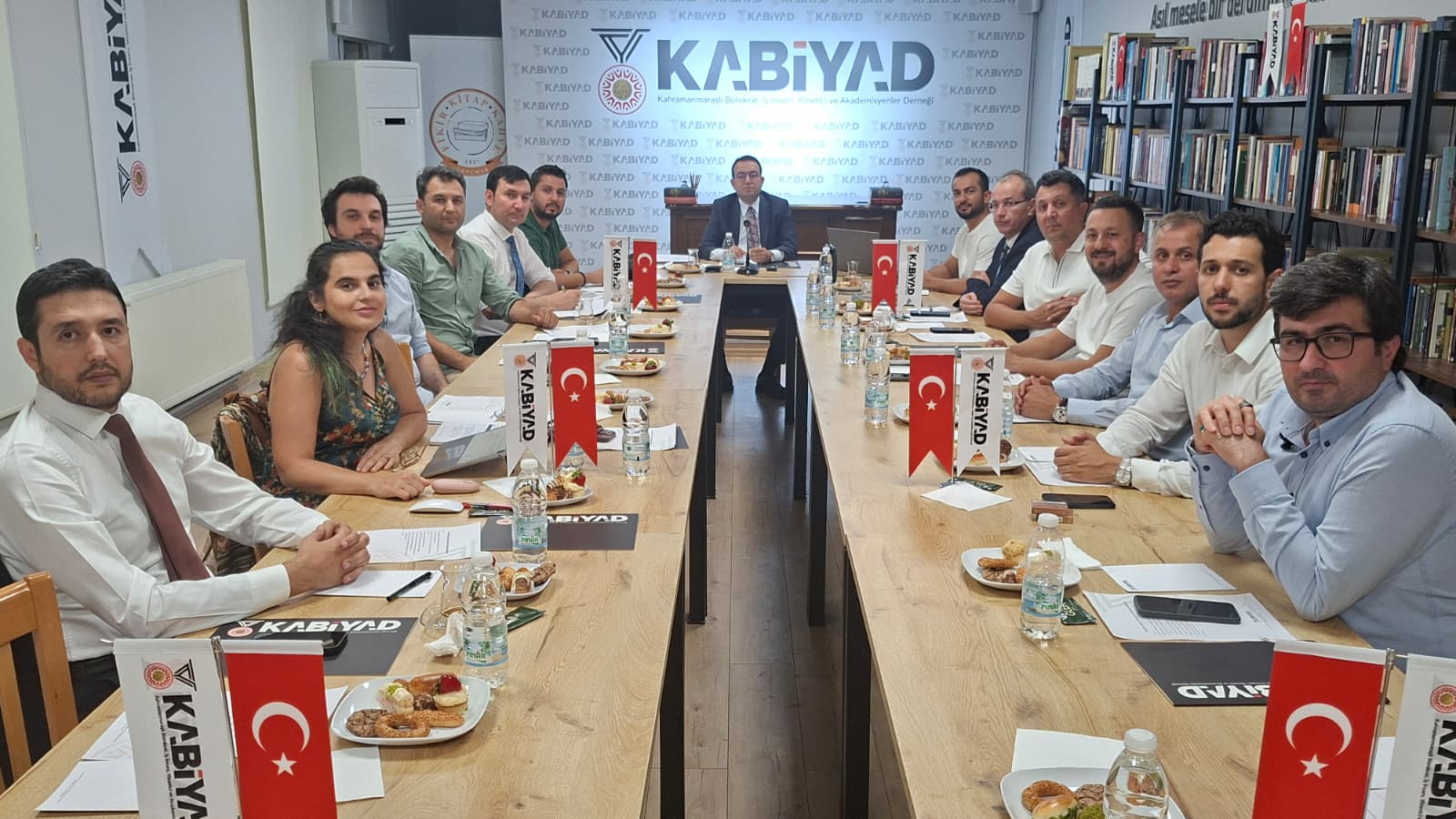 “Kahramanmaraşlı Bürokrat, İş İnsanı, Yönetici ve Akademisyenler Derneği’nin (KABİYAD) Eylül