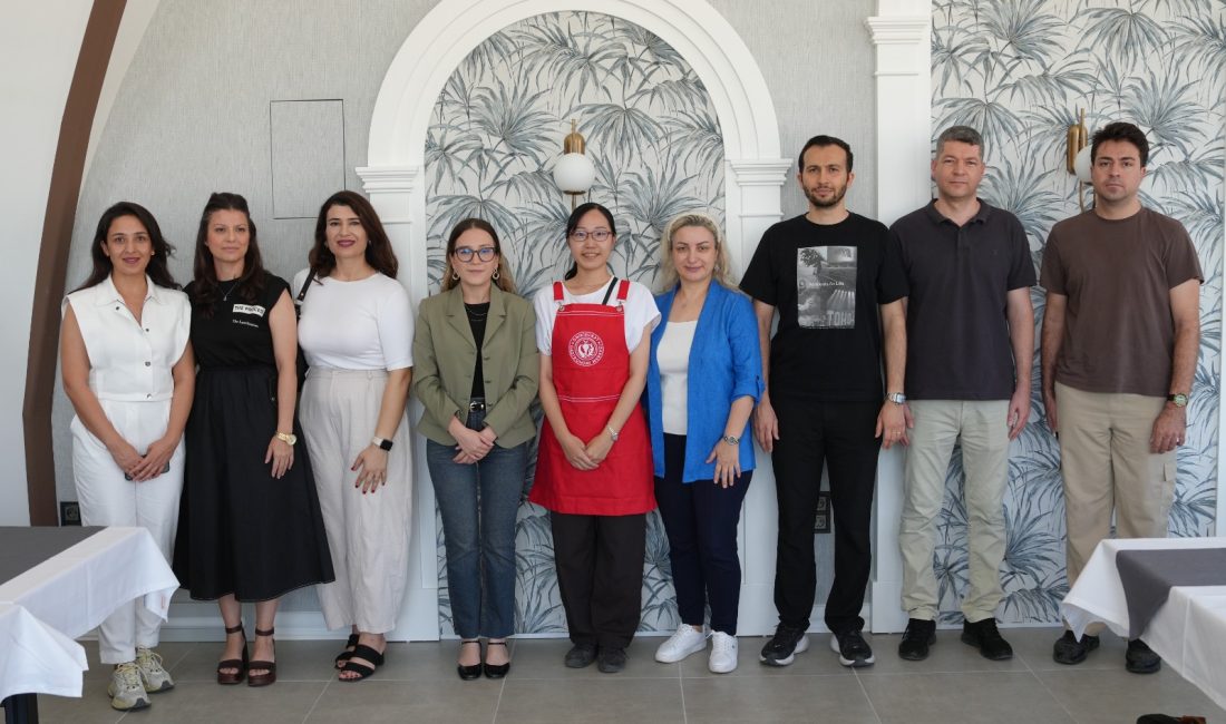 Onikişubat Belediyesi Gastronomi Merkezi, Kahramanmaraş’ın önemli tarımsal değerlerinden Çağlayancerit cevizinin