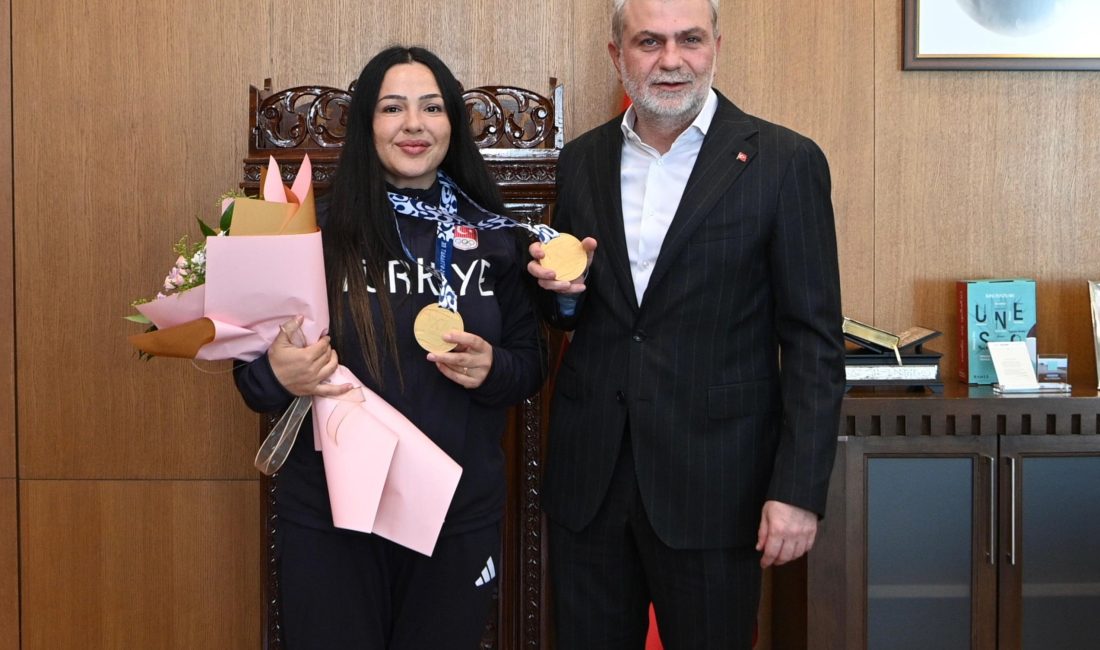 Başkan Görgel, Kahramanmaraşlı Milli Şampiyon Atıcı Safiye Temizdemir’i Ağırladıİtalya’nın Taranto