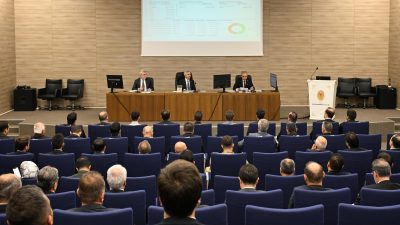 Vali Mükerrem Ünlüer başkanlığında gerçekleştirilen İl Koordinasyon Kurulu Toplantısı’na katılan