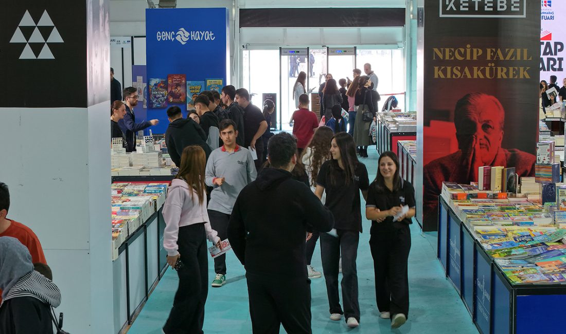 Anadolu’nun En Büyük Kitap Fuarı, Öğrencilerle Şenleniyor Büyükşehir Belediyesinin ev sahipliğinde düzenlenen 11. Uluslararası Kahramanmaraş Kitap Fuarı,